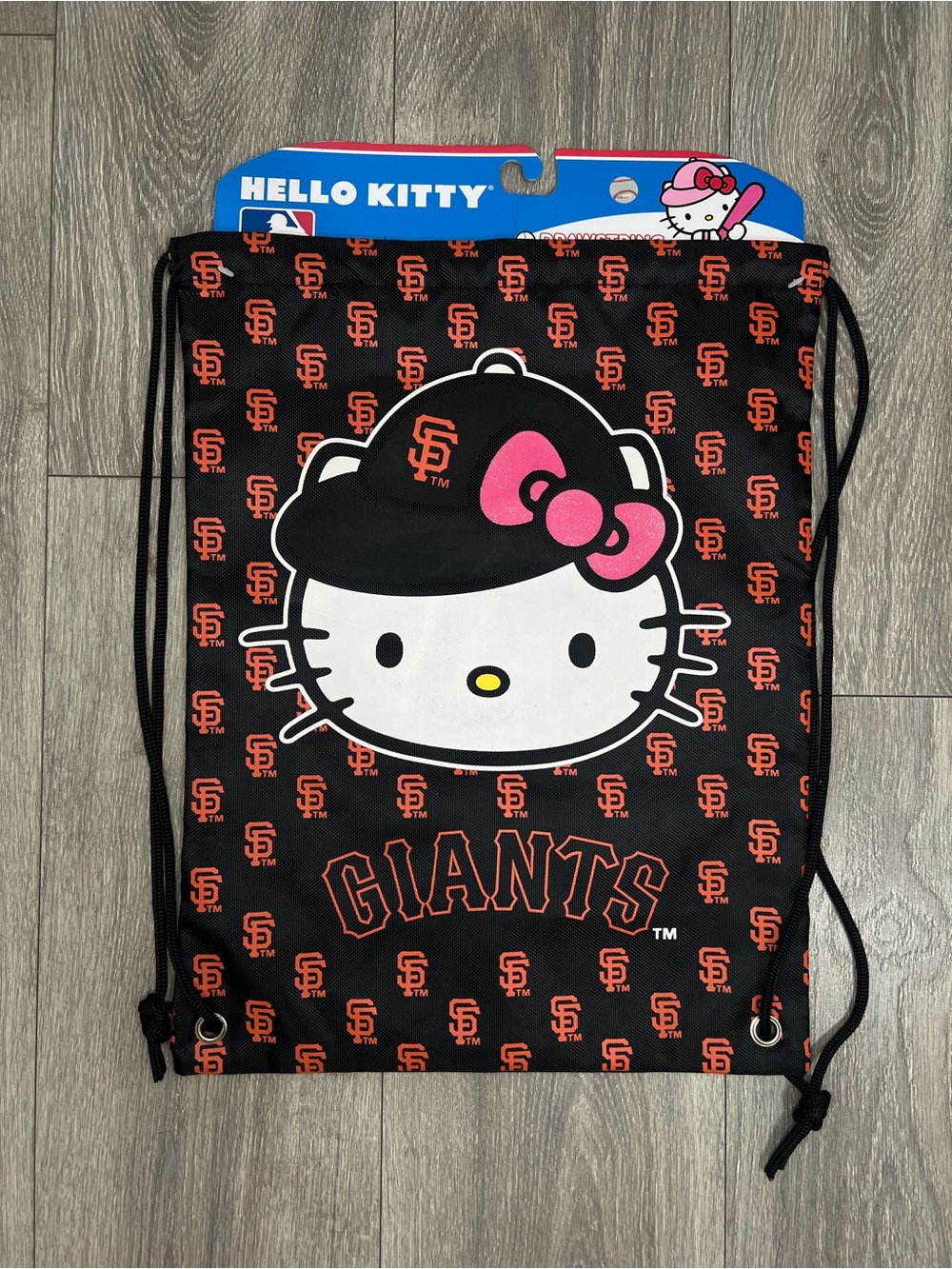 Hello Kitty x San Francisco Giants MLB FOCO Drawstring Backpack Bag NWT Rare